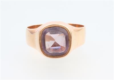 Amethyst Ring - Jewellery and watches