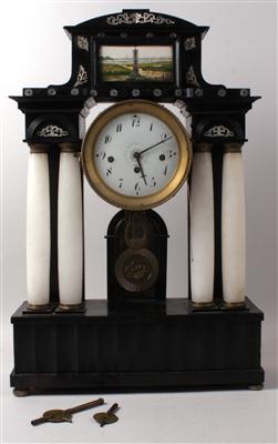 Biedermeier Kommodenuhr, um 1830 - Kunst, Antiquitäten und Schmuck