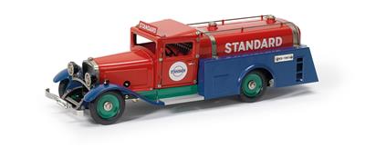 Tankwagen- Standard - Kunst, Antiquitäten und Schmuck