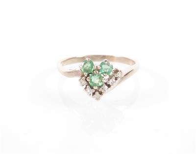 Diamant/Smaragd-Ring - Schmuck