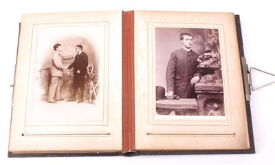 Altes Fotoalbum - Jewellery, antiques and art