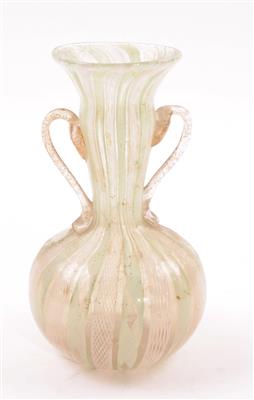 Henkelvase - Jewellery, Works of Art and art