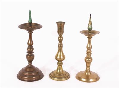 3 Kerzenständer, 19. Jhdt., - Schmuck, Kunst & Antiquitäten