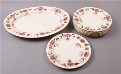 6 Teller, 1 Platte, 1. Hälfte 20. Jhdt., - Porcelain, glass and ceramics