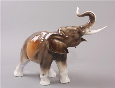 Elefant, böhmisches Porzellan Marke Royal Dux, - Porzellan, Glas und Keramik