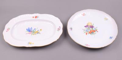 2 Platten in runder und ovaler Form - Gioielli, arte e antiquariato