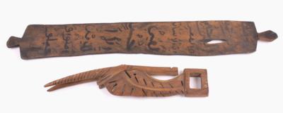 Kopfschmuck "Antilope" (vermutl. Chiwara) und Koranbrett - Jewellery, antiques and art