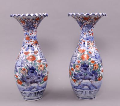 Paar chinesische Vasen, 20. Jhdt., - Schmuck, Kunst & Antiquitäten