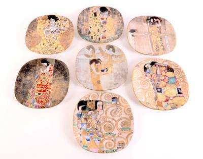 7 Wandteller, nach Gustav Klimt, "Frauenbildnisse", - Schmuck, Kunst & Antiquitäten