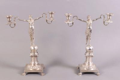 Paar klassizistische 2-flammige Kerzenleuchter - Silver