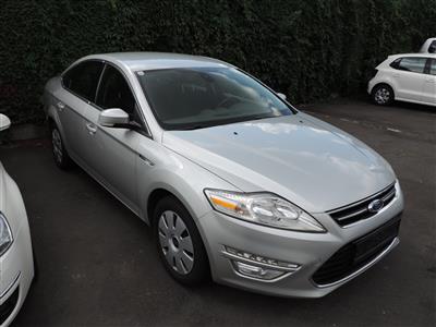 PKW Ford Mondeo Titanium 2,0 TDCi, silber - Motorová vozidla a technika