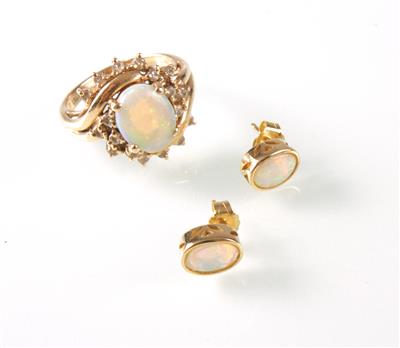 Brillant Opal Damenset - Antiques, art and jewellery