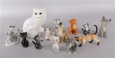 9 Katzenfiguren - Kunst, Antiquitäten und Schmuck