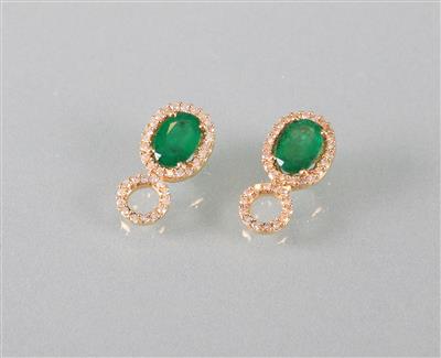 2 Einhängeteile mit Smaragd und Diamanten zus. ca.0,40 ct - Kunst, Antiquitäten und Schmuck