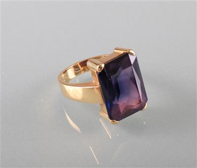 Amethystring - Antiques, art and jewellery