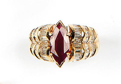 Diamant-Rubindamenring zus. ca. 1,60 ct - Antiques, art and jewellery