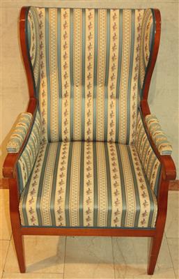 Ohrenfauteuil im Biedermeierstil - Kunst, Antiquitäten und Schmuck