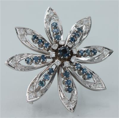 Saphir-Brillant-Brosche in Blütenform - Antiques, art and jewellery