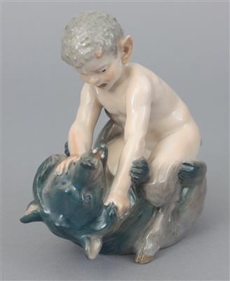 Zierfigur "Spielender Bär mit Faun" - Kunst, Antiquitäten und Schmuck