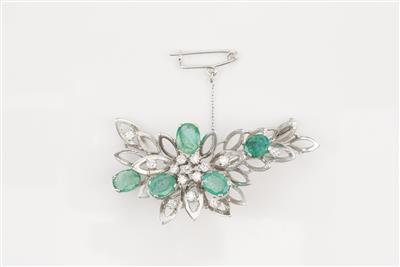 Smaragd-Brillantbrosche - Antiques, art and jewellery
