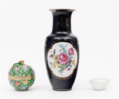 1 Vase, 1 Deckeldose, 1 Schale - Antiques, art and jewellery