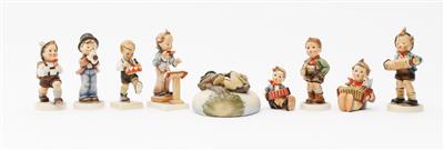 9 Hummel-Zierfiguren - Antiques and art