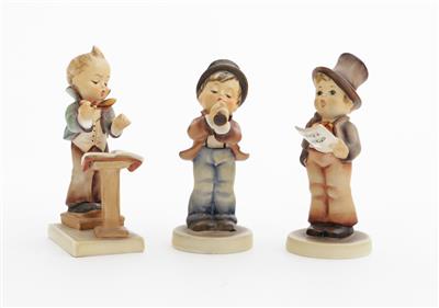 3 Hummelfiguren: Sänger, Flötenspieler und Dirigent - Antiques and art