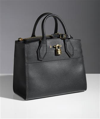 A Closer Look: Louis Vuitton City Steamer Tote Bag