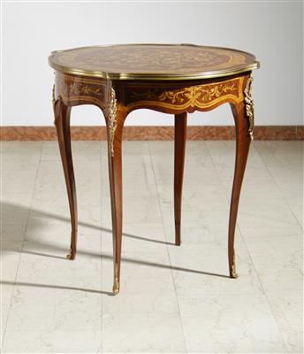 Salontisch im Louis XV-Stil 20. Jahrhundert - Antiquitäten, Möbel & Teppiche