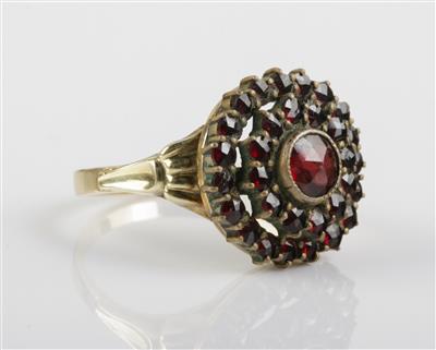 Granat Ring - Jewellery and watches