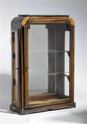 Kleine Aufsatzvitrine, wohl 1. Hälfte 19. Jahrhundert - Antiquariato e mobili