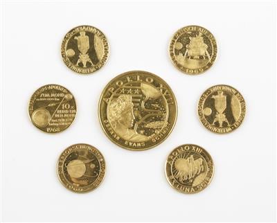 7 Medaillen Apollomissionen - Klenoty a Hodinky