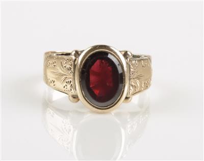 Granatring um 1900 - Schmuck & Uhren