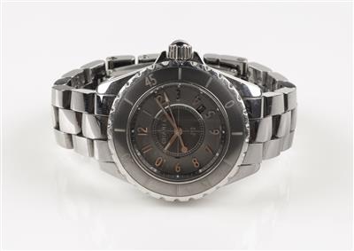 Chanel J12, Juwelier Wagner - Gioielli e orologi