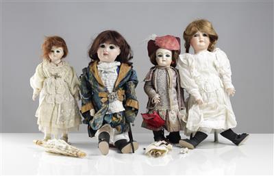 Fünf Puppen, teils J. Steiner - Kunst & Antiquitäten