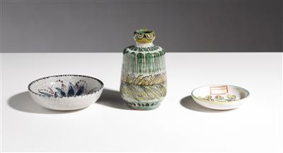 Vase und zwei Schälchen aus der Musterkammer Schleiss Gmunden, Mitte 20. Jahrhundert - Arte e antiquariato