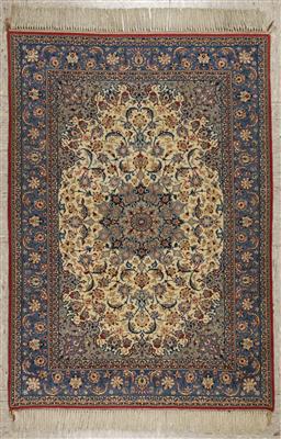 Isfahan Teppich, ca. 145 (173) x 109 cm, Zentralpersien, Mitte 20. Jahrhundert - Antiquitäten, Möbel & Teppiche