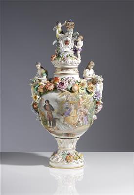Prunkvolle Dekorvase, 19. Jahrhundert - Kunst & Antiquitäten