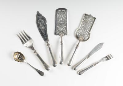 Fischbesteck für 12 Personen, um 1900 - Antiques and art