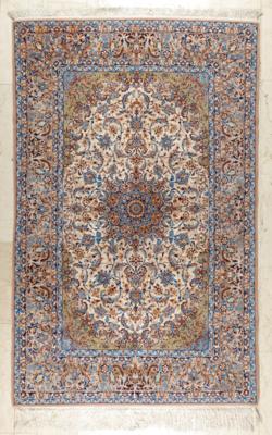 Isfahan Teppich, ca. 240 x 150 cm, Zentralpersien, Ende 20. Jahrhundert - Kunst & Antiquitäten