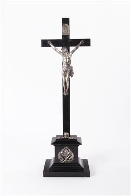 Tischstandkruzifix, 19. Jahrhundert - Aukce podzim II