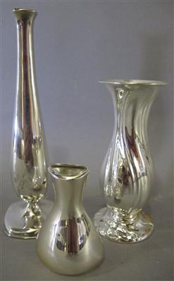 3 verschiedene Vasen, 2. Hälfte 20. Jhdt. - Arte, antiquariato e gioielli