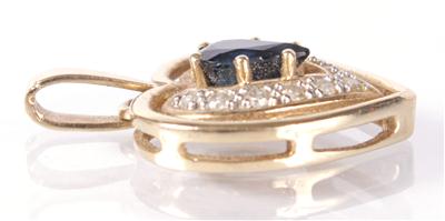 Diamant-Herzanhänger zus. 0,13 ct, - Antiques, art and jewellery
