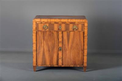 Biedermeier-Trumeaukästchen um 1830 - Kunst, Antiquitäten und Schmuck