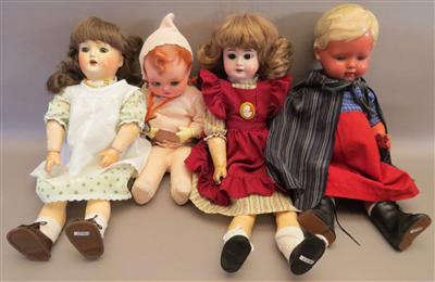 4 alte Puppen - Kunst, Antiquitäten und Schmuck