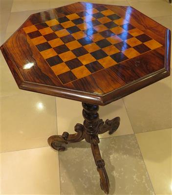Kleiner Spieltisch mit Schachmarketerie, 2. Hälfte 19. Jahrhundert - Kunst, Antiquitäten und Schmuck