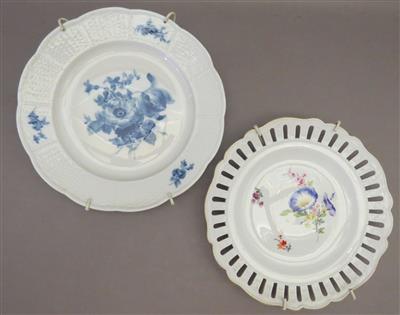 2 verschiedene Teller, Meissen, 20. Jhdt. - Kunst, Antiquitäten und Schmuck