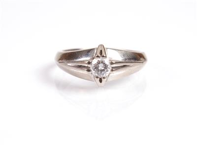 Solitärring 0,37 ct - Antiques, art and jewellery