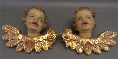 Paar geflügelte Engelsköpfe im Barockstil, 20. Jahrhundert - Umění, starožitnosti, šperky