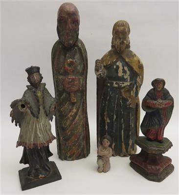 Fünf Heiligenfiguren, u. a. Heiliger Nepomuk, 18./19. Jahrhundert - Arte, antiquariato e gioielli